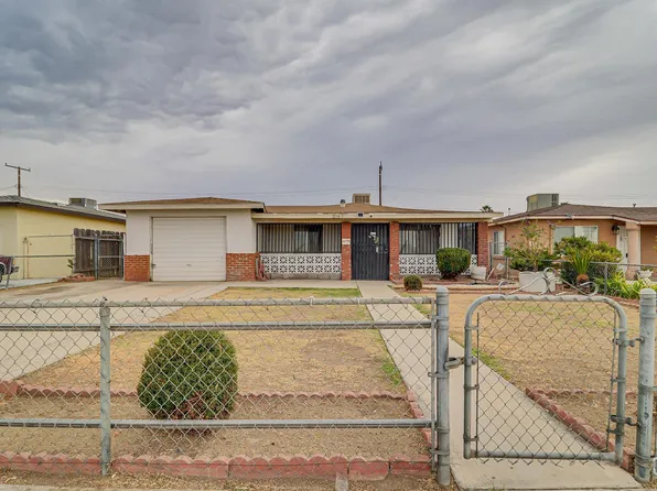 222 W Cecil Ave, Delano, CA 93215