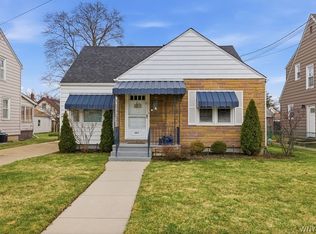 307 76th St, Niagara Falls, NY 14304