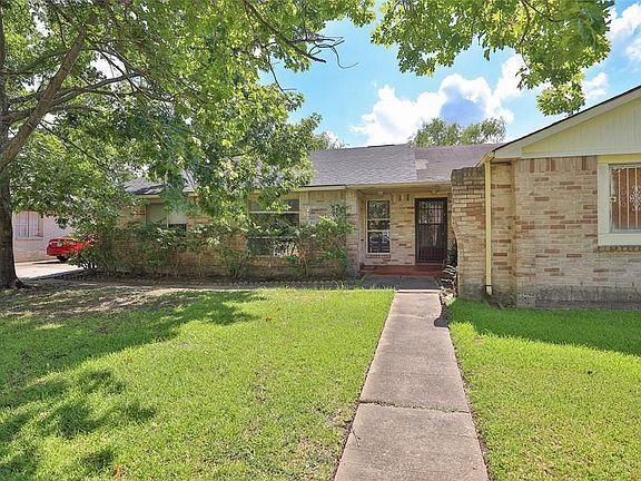 2nd image of 9603 Wellsworth Dr