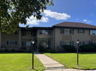 2309 Walton Blvd, Rochester, MI