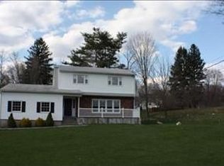 250 Union Valley Rd, Mahopac, NY 10541