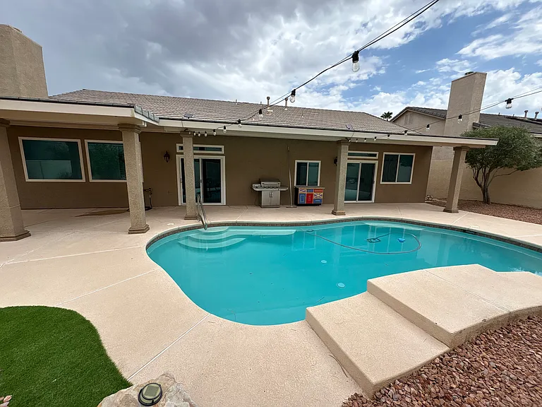 2506 Silver Beach Dr — Photo 10