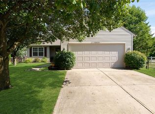 10654 Simsbury Ct, Indianapolis, IN