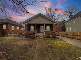 524 N 24th St, East Saint Louis, IL 62205