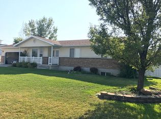 5364 S Hillcrest Dr, Salt Lake City, UT 84107