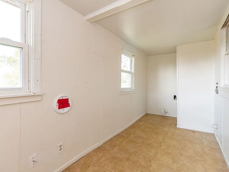 4102 W Sundown Ln — Photo 16