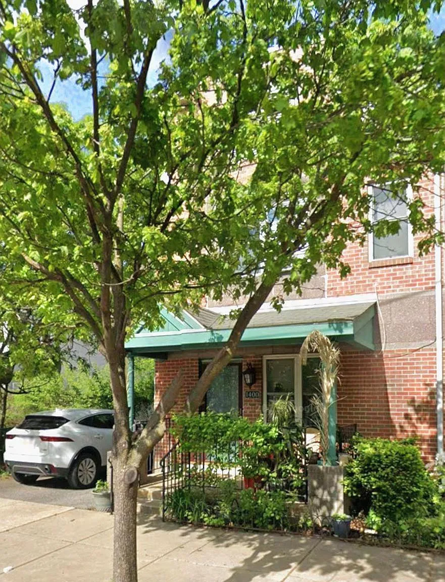 3 bed, 1.5 bath, 1628 sqft, $2,800 — Photo 1