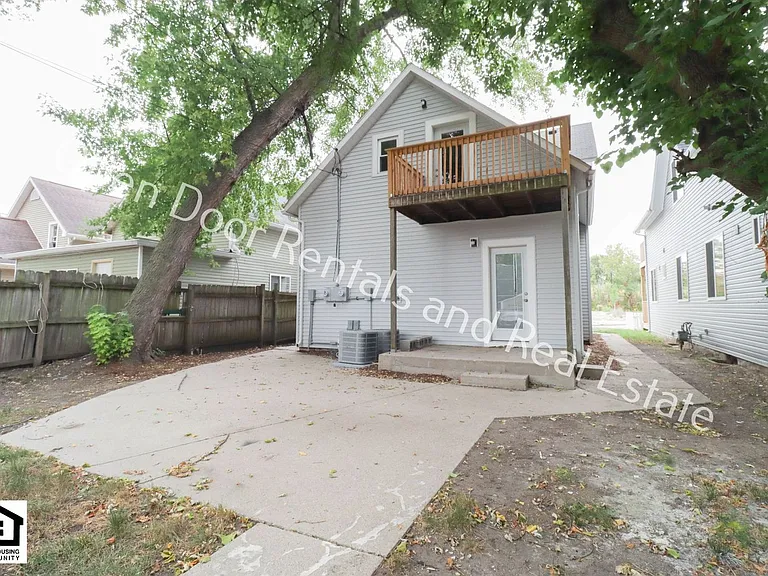1315 Wall St — Photo 10