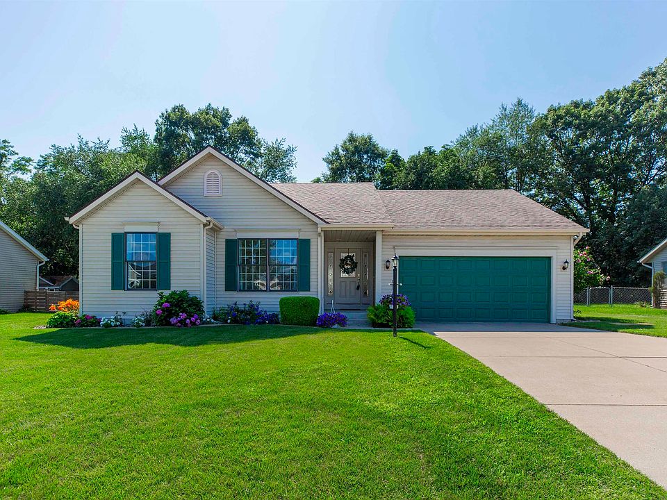 1st image of 55109 Patrician Park Dr