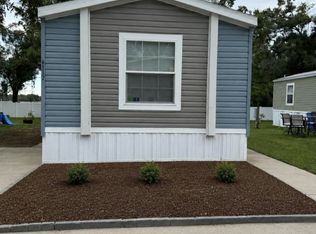 Paradise Village, Tampa, FL 33610