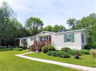 28 Reynolds Rd, Loch Sheldrake, NY 12759