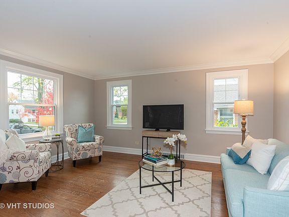 2nd image of 3816 Lawn Ave