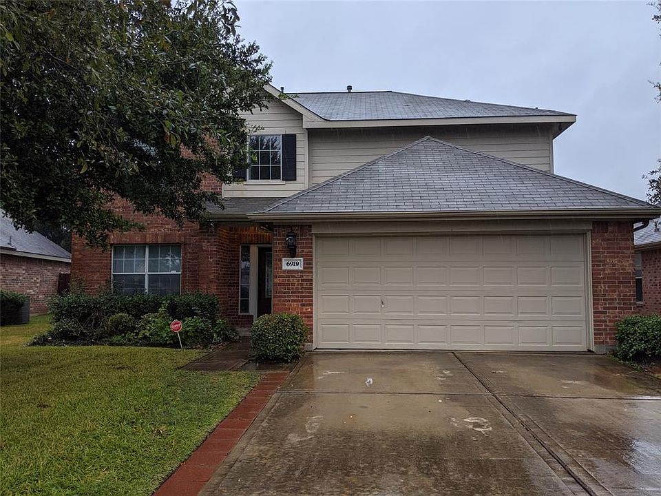 1st image of 6919 Bear Oaks Dr