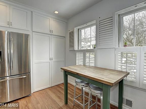5th image of 3508 Hamlet Pl #706