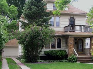 2553 N 68th St, Milwaukee, WI 53213