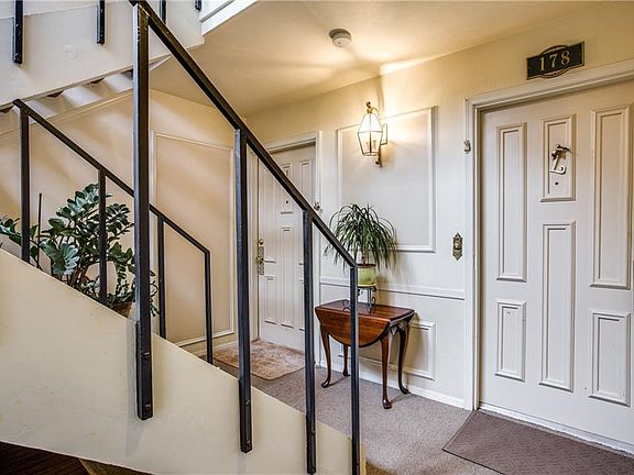 4th image of 10586 High Hollows Dr APT 179