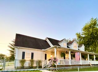 46 Fox Hollow Rd, Manchester, KY 40962