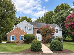 107 Bentley Dr, Mount Laurel, NJ 08054