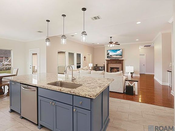 5th image of 41131 Lakeway Cove Ave