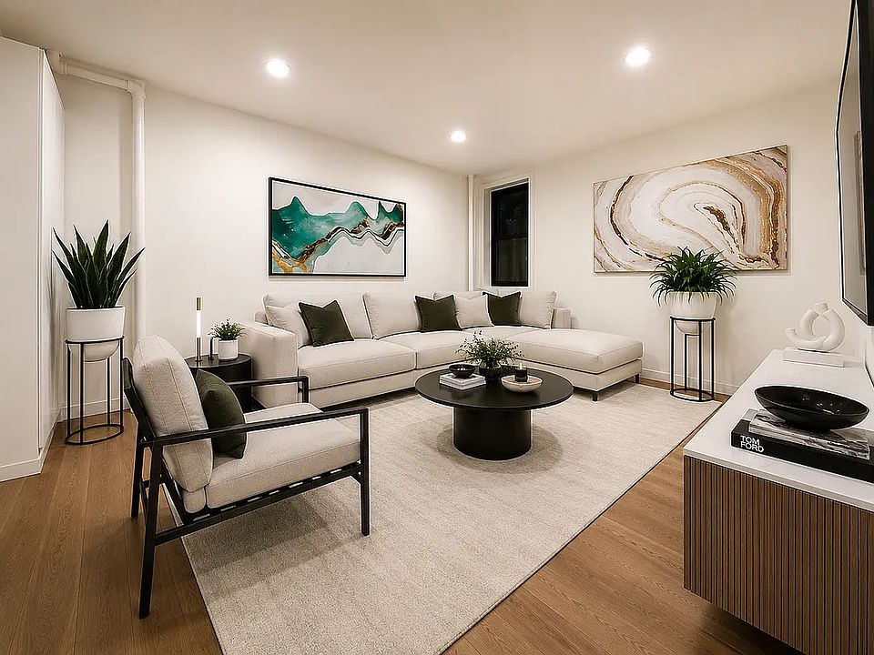 1st image of 406 W 39th St APT 3R