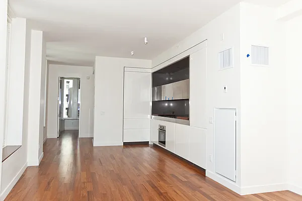 Rented by AA Management | media 20