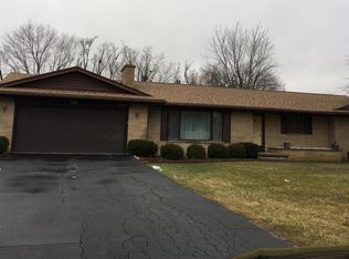 1015 Dye Krest Dr, Flint, MI 48532