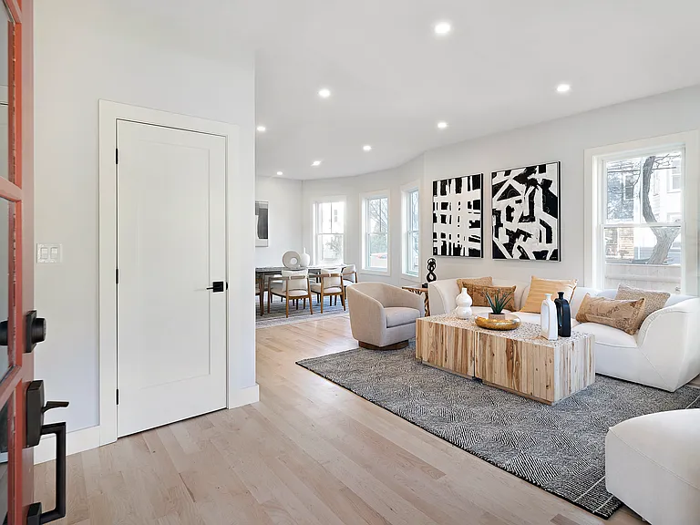 315 Pearl St #1 — Photo 4