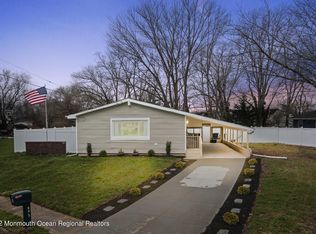 725 Green Grove Pl, Neptune, NJ 07753