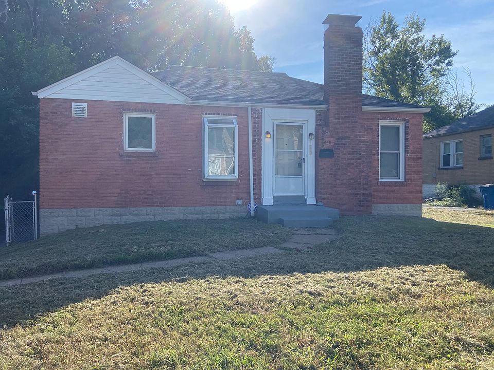 1st image of 230 Newell Dr
