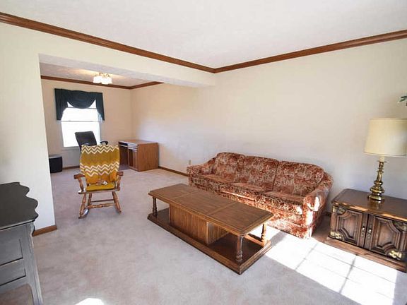 2nd image of 4800 Twig Ct