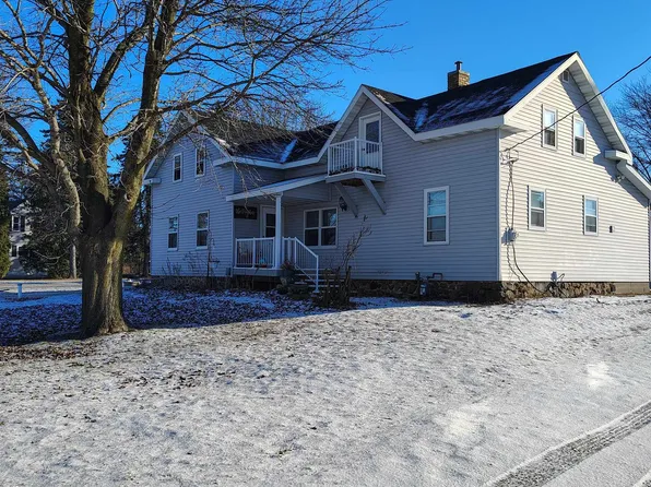 W7549 Spring Rd, Greenville, WI 54942