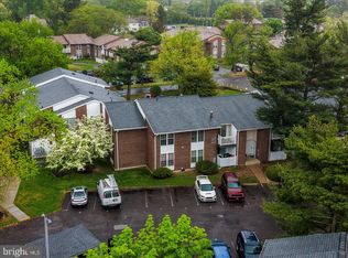 275 Green St APT 5L7, Beverly, NJ 08010