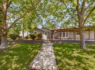 11389 Rugby Hill Dr, Redding, CA 96003