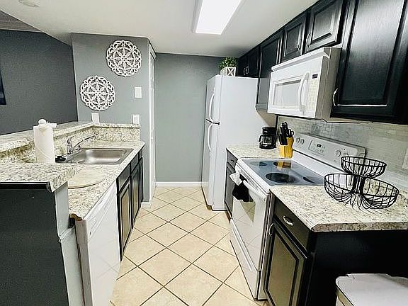 5th image of 2741 N Poinciana Blvd APT 47