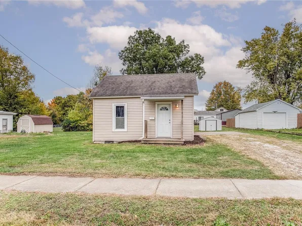 710 E Pearl St, Jerseyville, IL 62052
