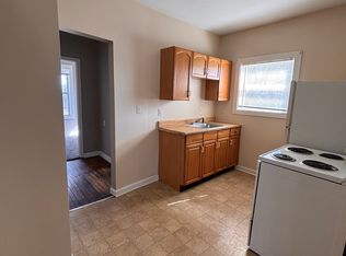 136 Pingree Ave, Pontiac, MI 48342