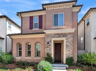 136 Primrose Dr, Lake Forest, CA 92610