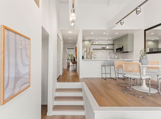 9323 Marina Pacifica Dr N, Long Beach, CA 90803