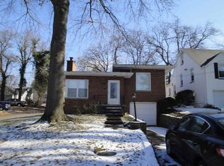 1560 Upland Rd, Huntington, WV 25701