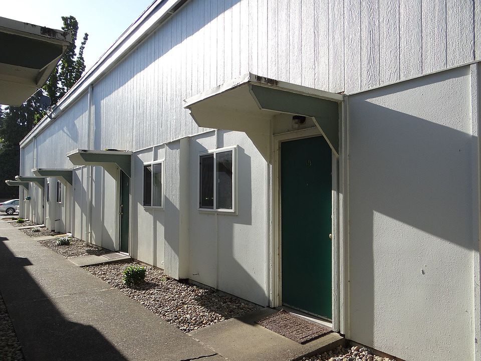 2nd image of 700 1st St APT 21