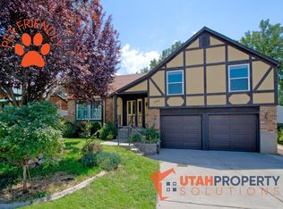 1048 E Pineridge Rd, Sandy, UT 84094