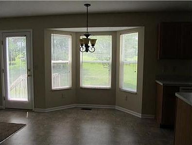 5th image of 7841 Astra Cir