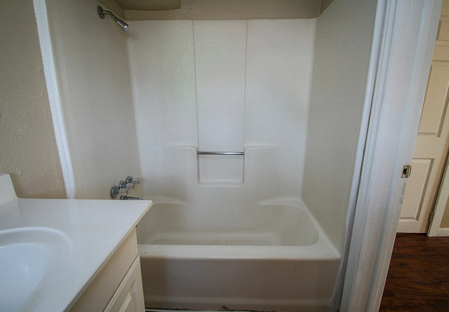 924 Saint James Street, Unit #3 — Photo 3