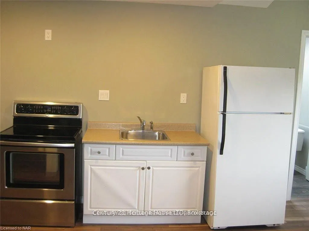 1 bed, $1,200 — Photo 4