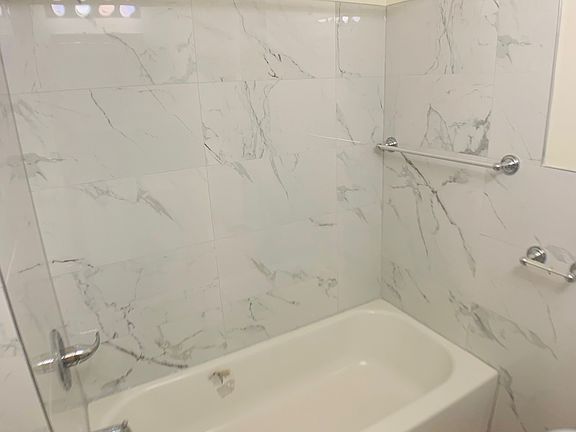 5th image of 10 Cooper St APT I