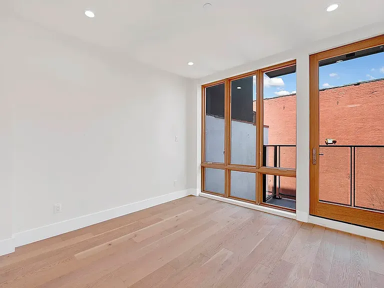 925 Bushwick Ave #4B — Photo 4