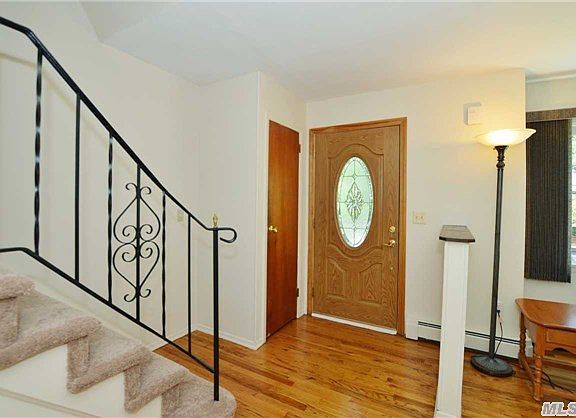 4th image of 44 Talmadge Dr