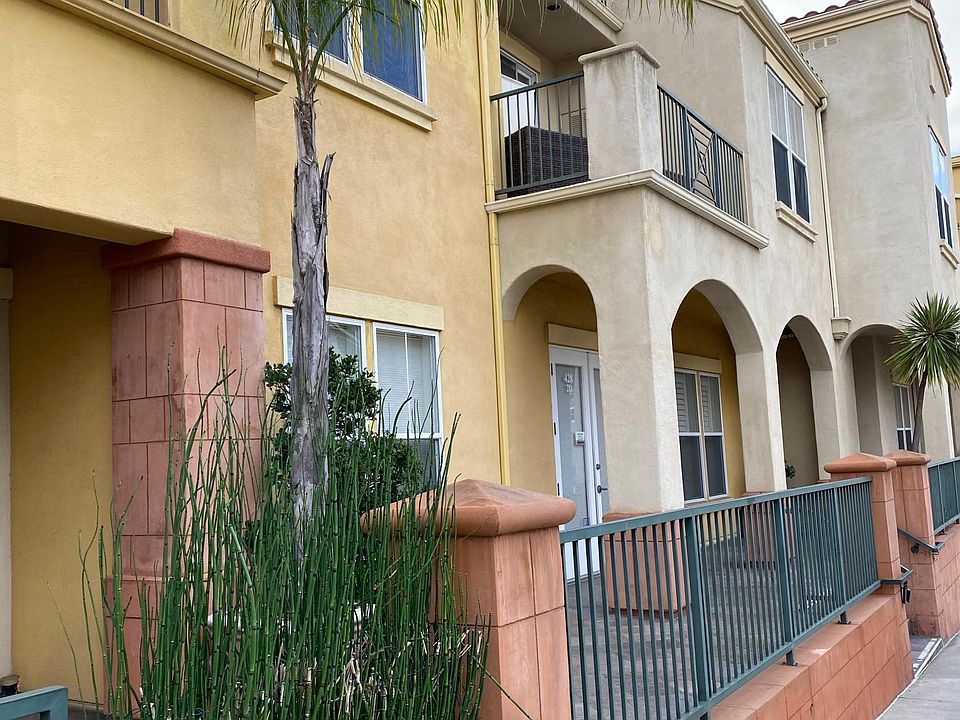 1st image of 436 Poli St APT 304