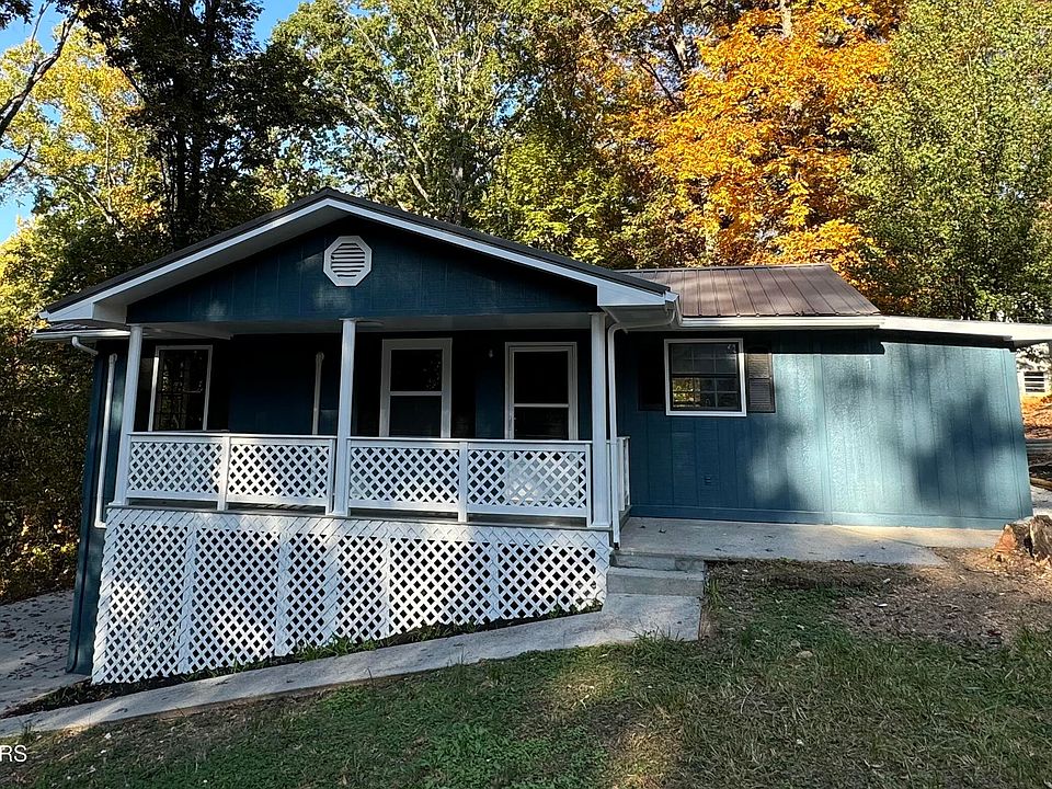 1st image of 741 Dogwood Dr