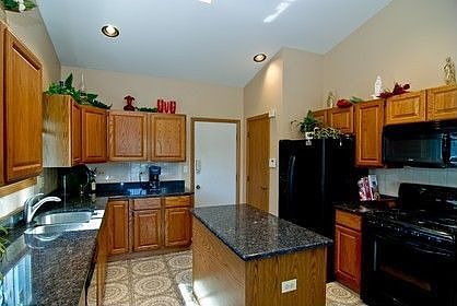 4th image of 317 Quist Ct